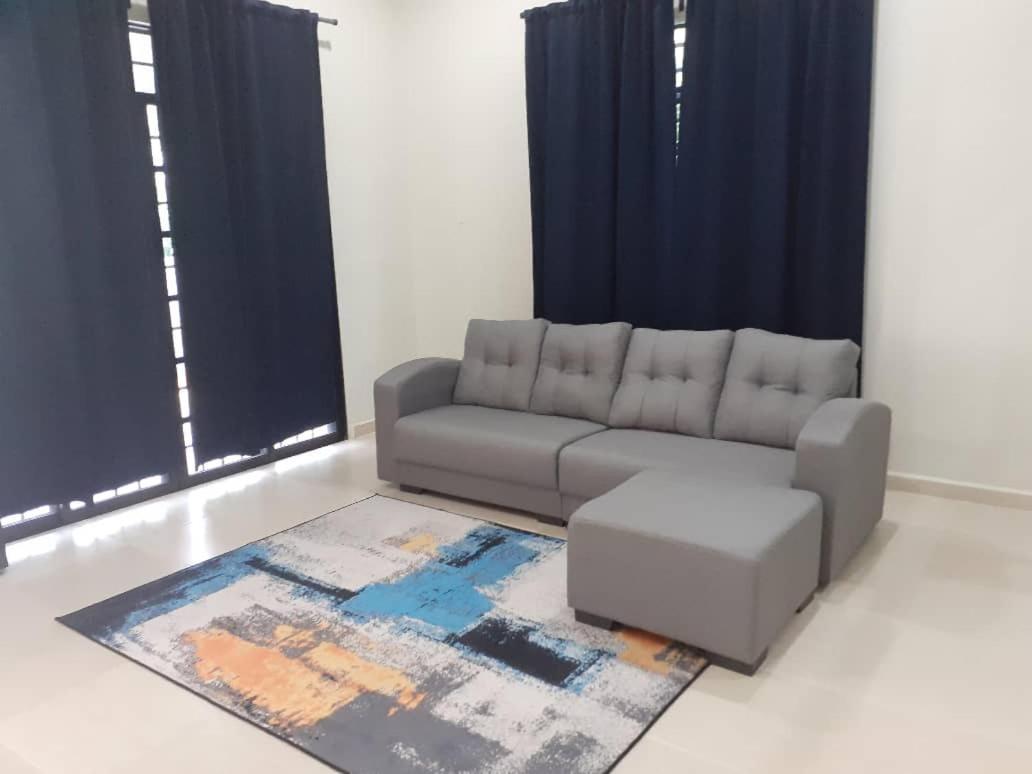 Nikmat Homestay Riyadh Kampong Tuan Mandak Extérieur photo