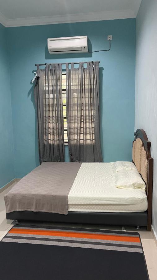 Nikmat Homestay Riyadh Kampong Tuan Mandak Extérieur photo